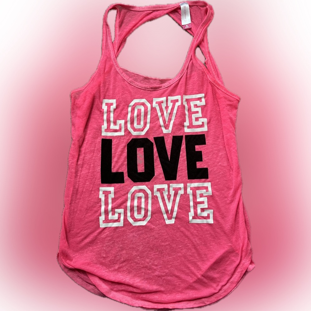No Boundaries LOVE - Pink Tee shirt - LIKE NEW